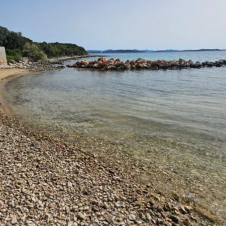 Prázdninový dům Robinson House Mimo Neviđane