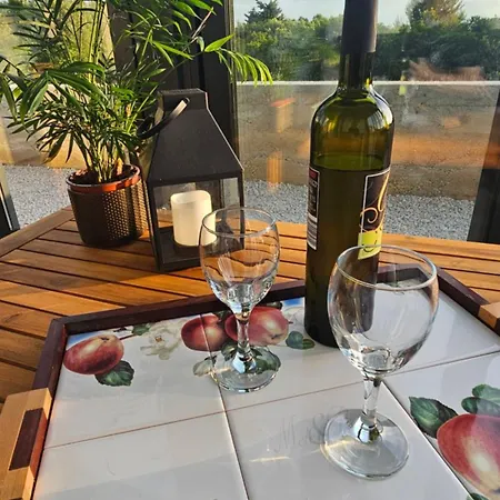 Robinson House Mimo Feriehus *