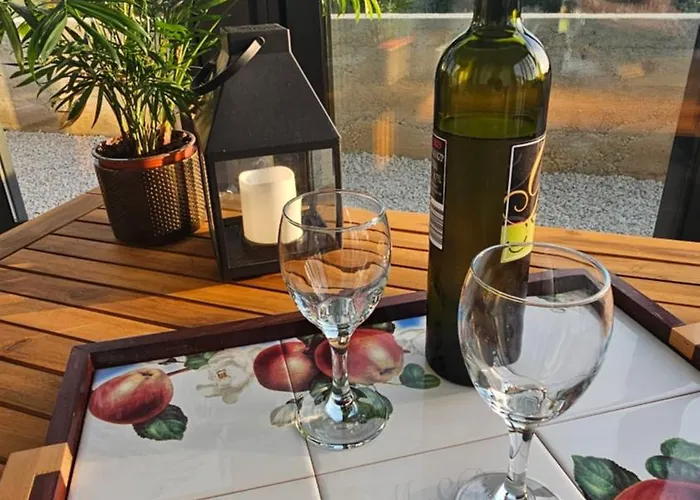 Robinson House Mimo Vakantiehuis *